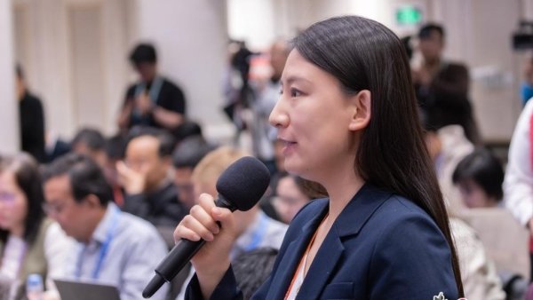 配资专业证券配资门户 央行行长潘功胜答一财：设立5000亿元服务消费与养老再贷款